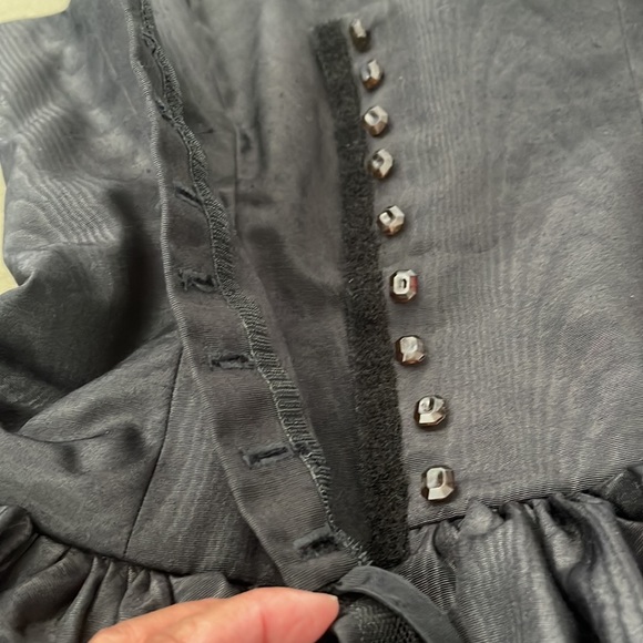 ENRIQUETA VERGARA  Viña Del Mar - Chile, Gorgeous strapless black  color Dress - Picture 14 of 16